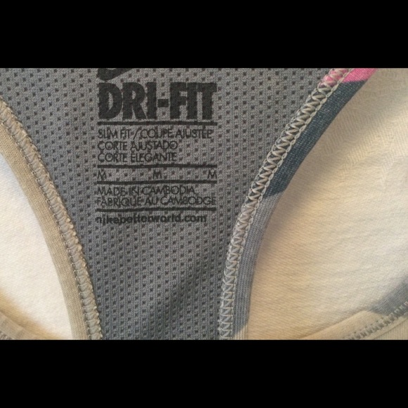 NIKE Tank Top BRA TOP sz M Athletic DRI-FIT fabric, FITTED, T-back style - Picture 4 of 5